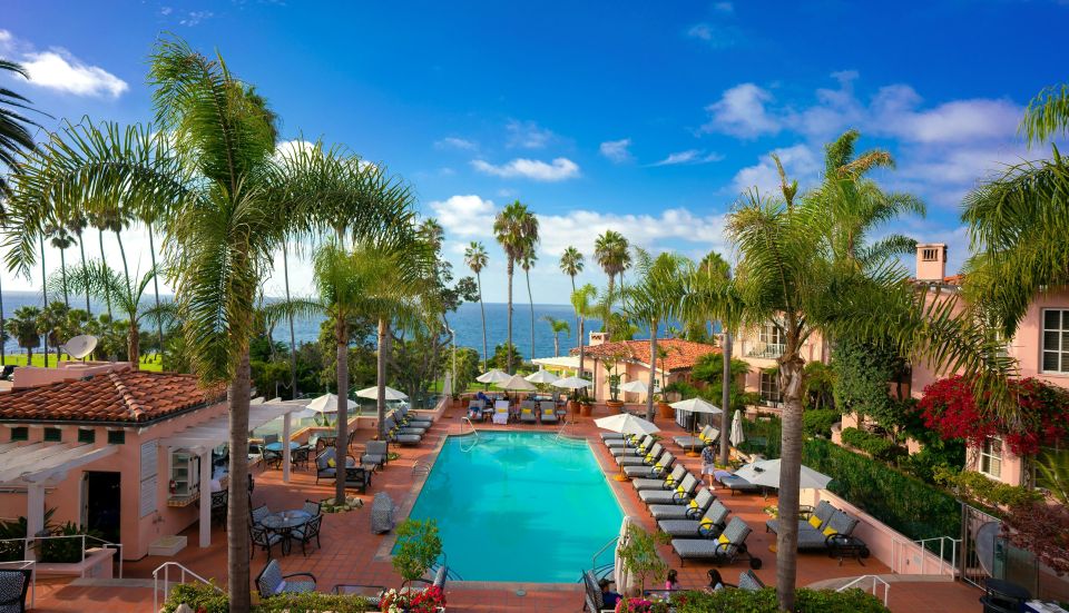 A Seaside Stroll: La Jolla's Hidden Treasures Walking Tour - Children’s Pool: Iconic, Busy, and Always Worth the Pause