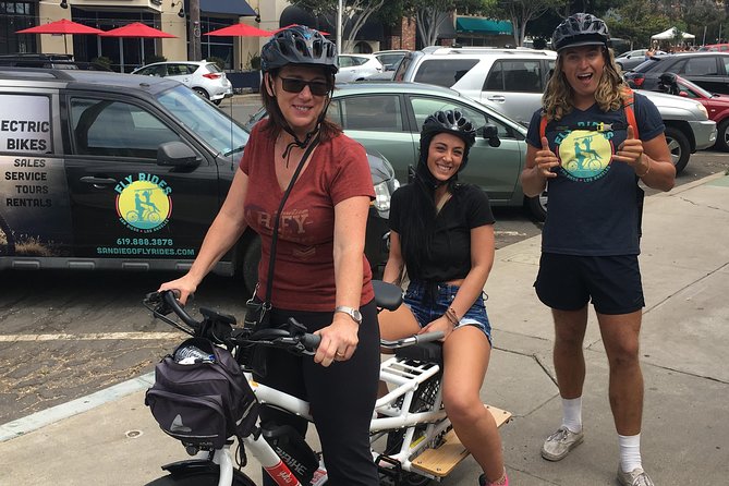 Cali Dreaming Electric Bike Tour of La Jolla and Pacific Beach - Camino De La Costa: rocky shoreline, quick tide-pool peeks, and Bird Rock architecture