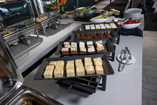 City Cruises San Diego: Buffet Dinner Cruise - Stop One: Bay Views That Set the Mood