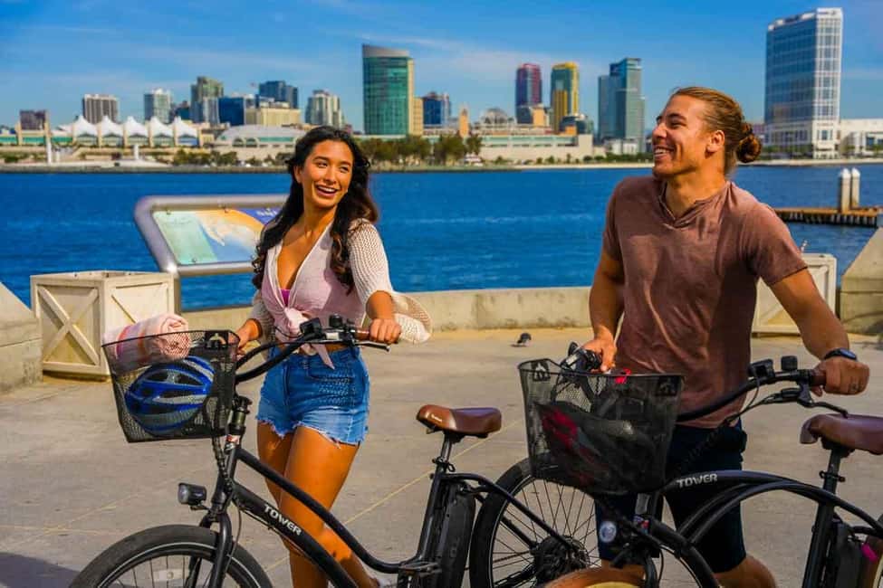 Coronado: Guided Bike Tour - Your Bike Setup: 21-Speed Mountain Bike, Helmet, Bottled Water