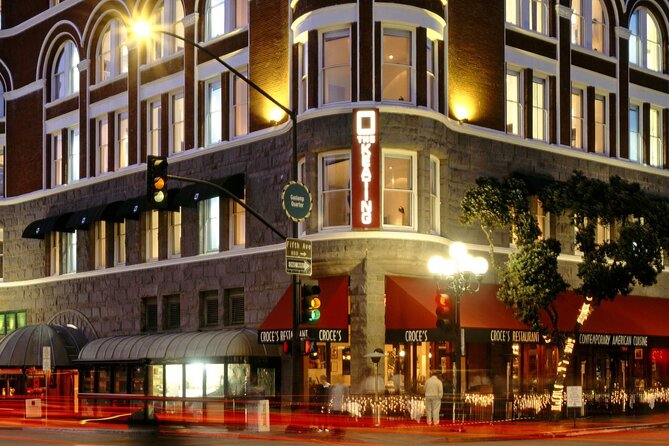 Gaslamp Quarter Ghost Tour in San Diego - Meeting at 333 Broadway and finishing by Horton Grand