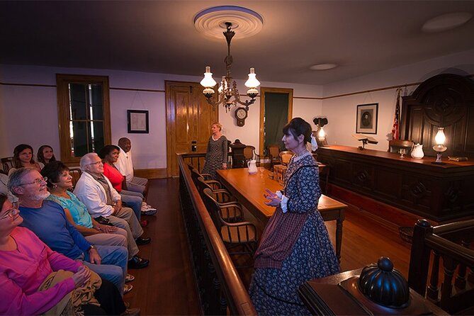 Haunted Whaley House Guided Night Tour - Your main stop: the Whaley House Museum route