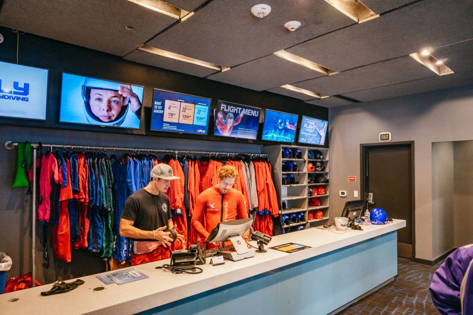 iFLY San Diego-Mission Valley First Time Flyer Experience - Check-in at 2385 Camino Del Rio N: timing that helps