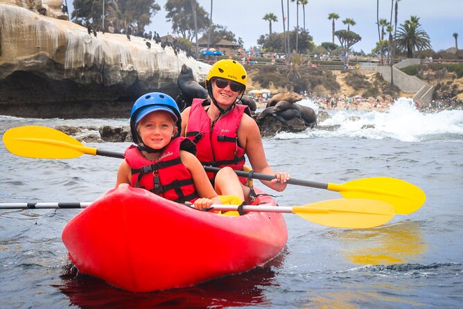 La Jolla Kayak Rental - Exploring the La Jolla Ecological Reserve: kelp beds, cliffs, and wildlife viewing