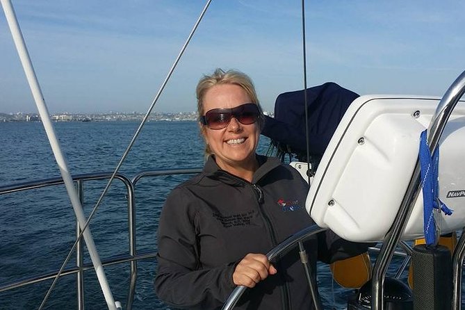 Luxury Sailing Tour of San Diego's Bay and Coastal Waterways - A Catalina 34-Feet-Long Look at San Diego Bay