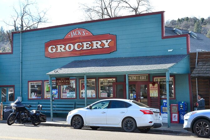 Pies & Pickaxes: A Historic Walking Tour of Julian, CA - Julian Pioneer Museum at the end: what to do with the $3 ticket