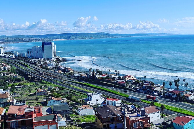 Puerto Nuevo Lobster and Tequila Tour - San Diego Starting Line and the Ride South