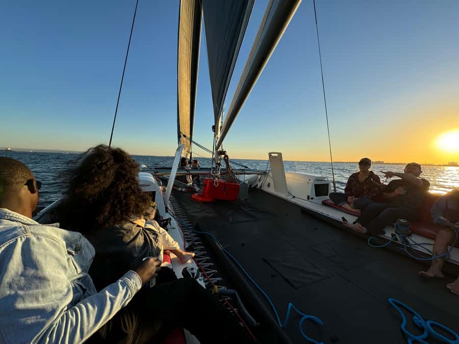San Diego Bay: 2.5 hour Pure Catamaran Sailing Cruise - Sunset sailing: the included drinks make the vibe work