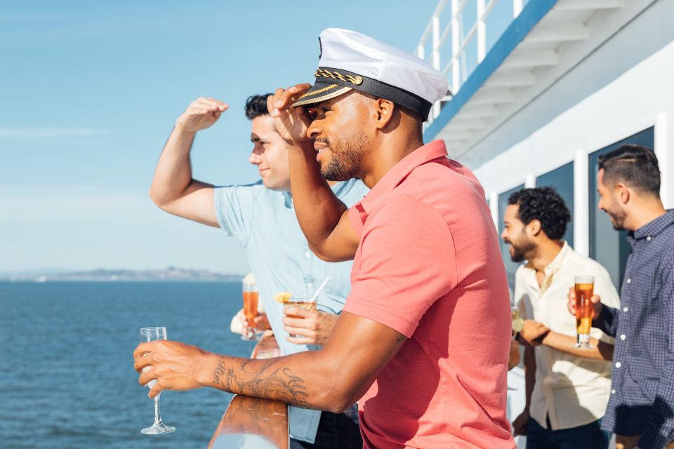 San Diego: Bay Sights and Sips Sunset Cruise - Seating and decks: how location changes your comfort