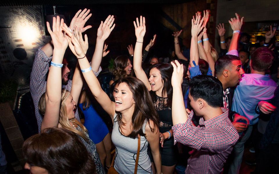 San Diego: Club Crawl - Check-In at American Junkie: Wristbands and First-Stop Energy