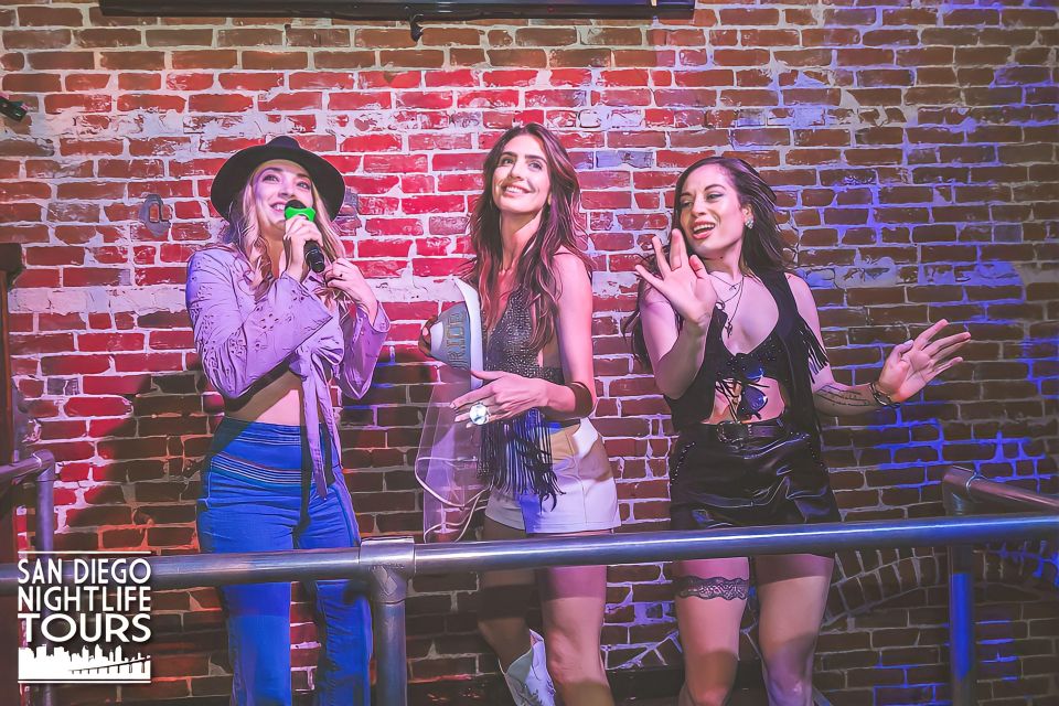 San Diego: "Drink, Ride, Sing, & Dance!" Bar Tour (4 Bars) - Smart planning: shoes, ID, weather, and what to bring