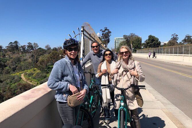 San Diego Electric Bike Rentals - Little Italy and the Gaslamp Quarter: culture with wheels