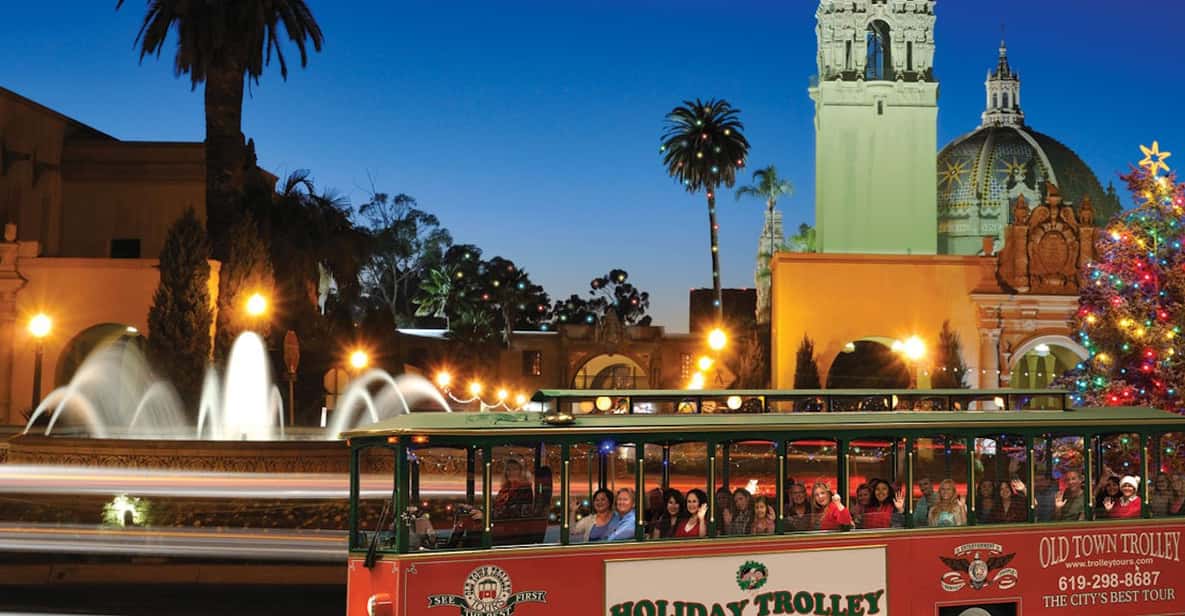 San Diego: Holiday Lights and Sights Trolley Tour - A 75-minute plan that gets you “in the spirit”