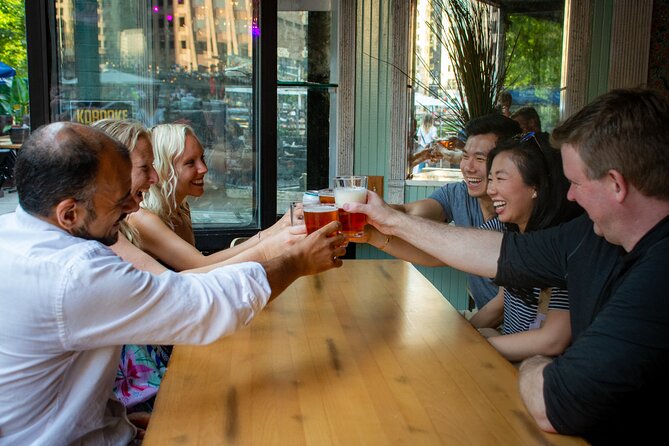 San Diego Small-Group Gaslamp History Tour Pub Crawl - What this San Diego Gaslamp pub crawl really delivers
