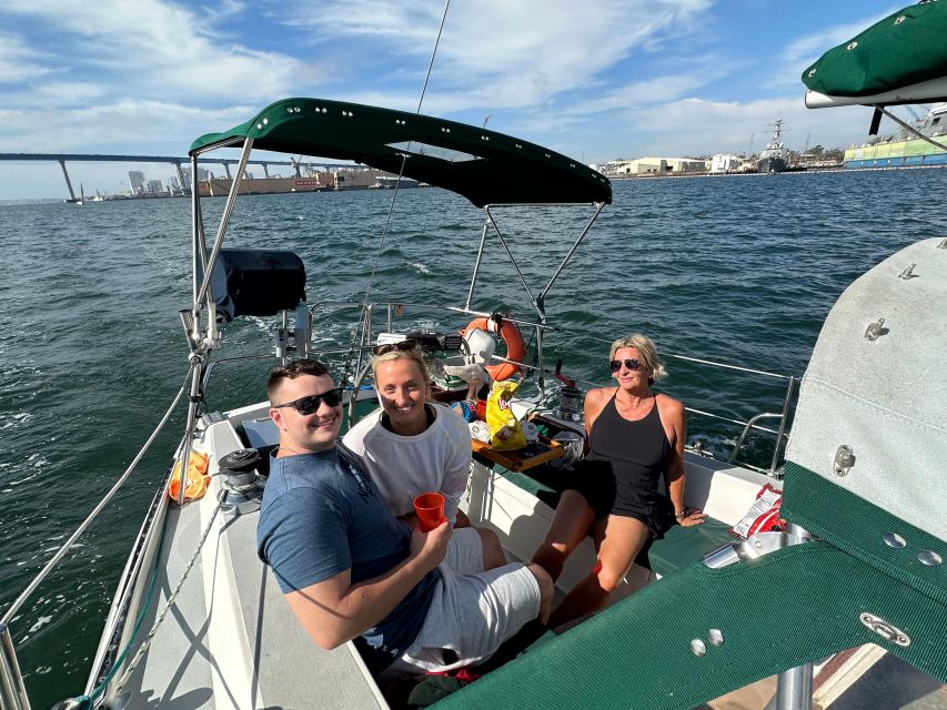 San Diego: Sunset and Day Sailing Excursion with Drinks - Comfort, motion, and what to bring for a better ride
