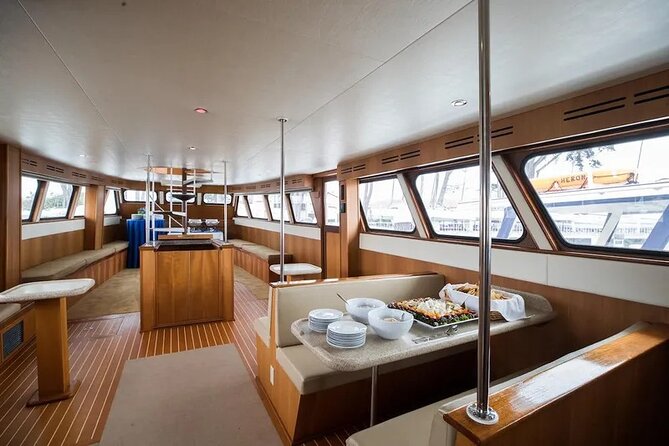 San Diego Whale/Dolphin Watching Cruise Aboard Luxury Vessel - Key highlights that matter