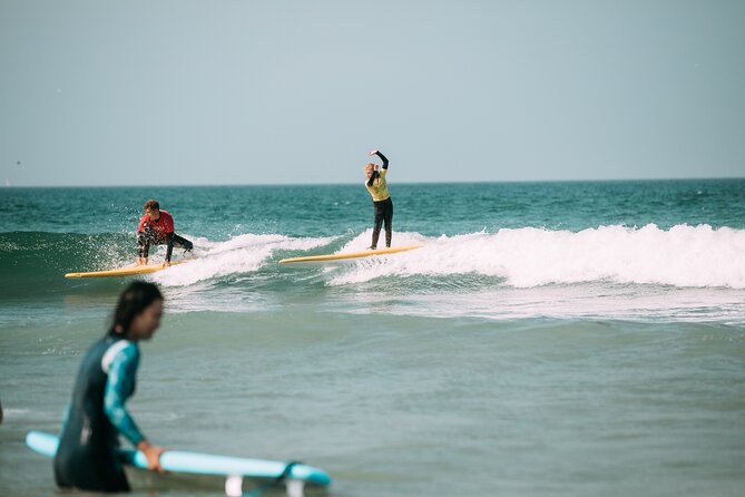 Semi-Private Surf Lesson - Meeting point location: plan for easy, not fancy