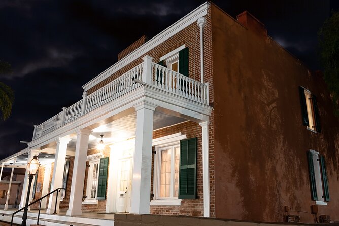 Sinister Shadows of San Diego Gaslamp Ghost Tours - Who This Walking Ghost Tour Is Best For