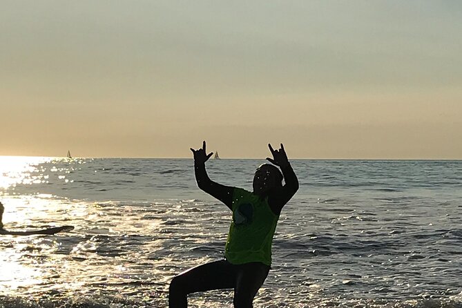 Surfing Experience and Lessons - Who This Lesson Is Best For (And Who Might Want to Think First)