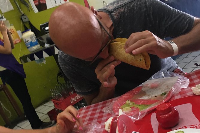 Taco Tuesday Hop to Tijuana from San Diego - Border crossing reality: build your buffer and don’t guess
