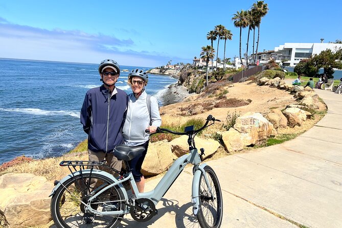The Mount Soledad E-Bike Tour - A 2-hour e-bike sweep with pro narration in La Jolla