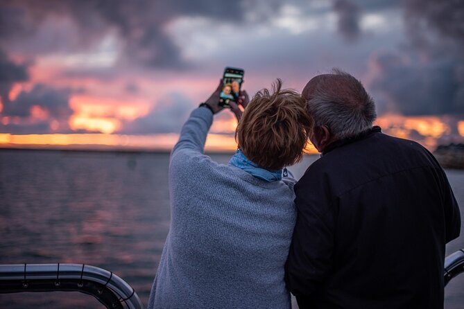 Two-Hour Luxury Whale Watching Tour from Oceanside - Staff and Guidance: The Difference Between Guessing and Knowing